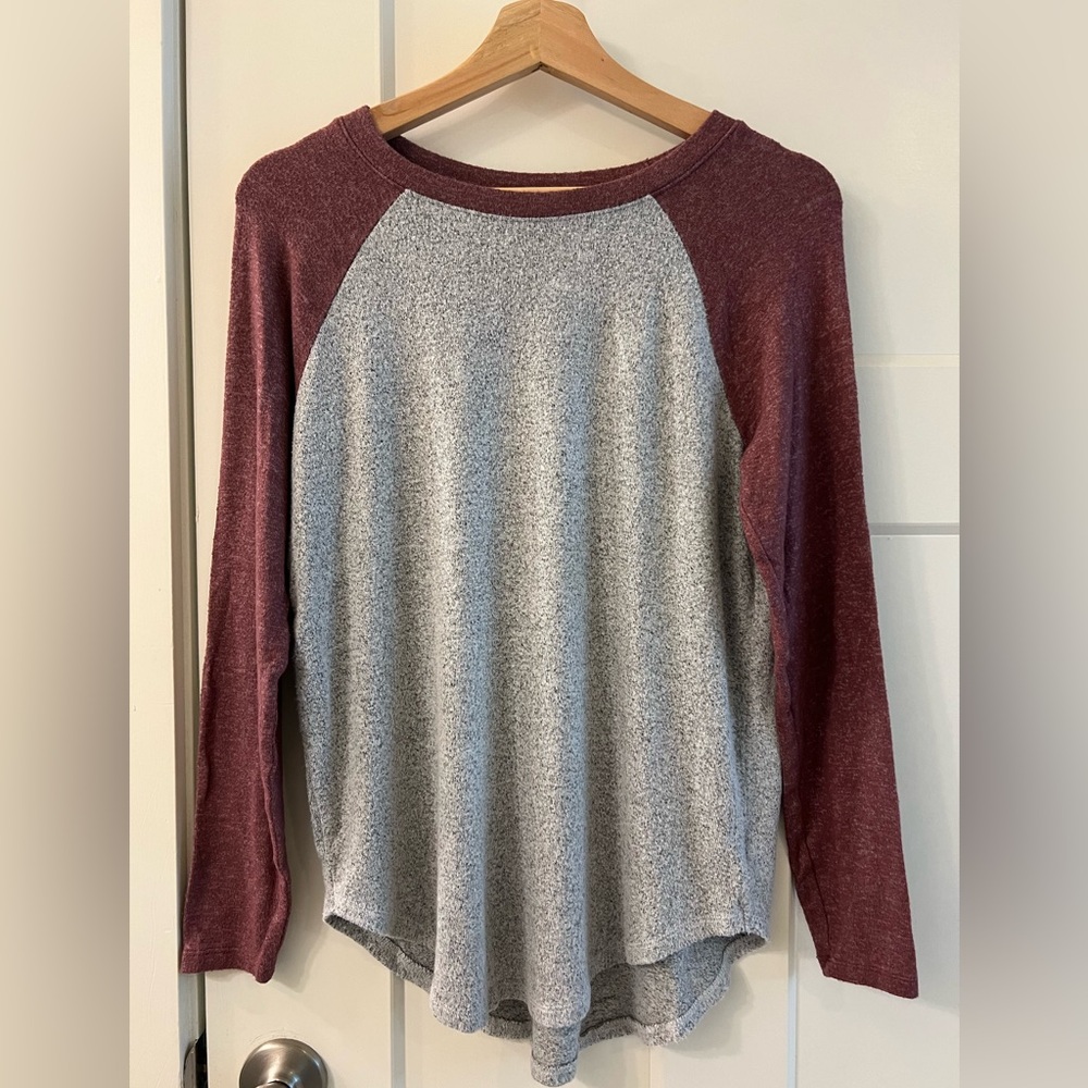 American Eagle Soft Knit Sweater- Size XS